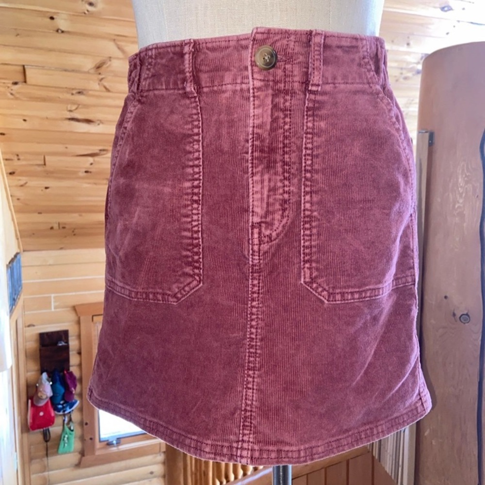 American Eagle Outfitters Red A-Line Mini Skirt Casual